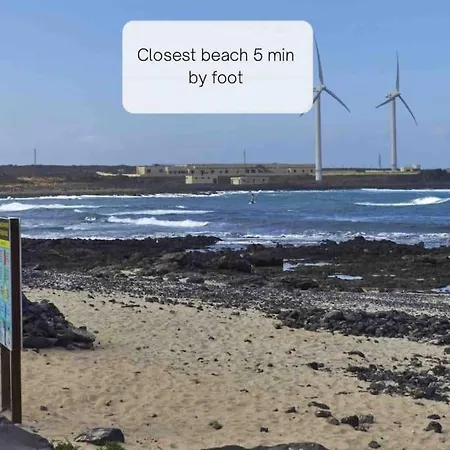 Apartment La Cabanana - W Pool And High-speed Wifi Corralejo